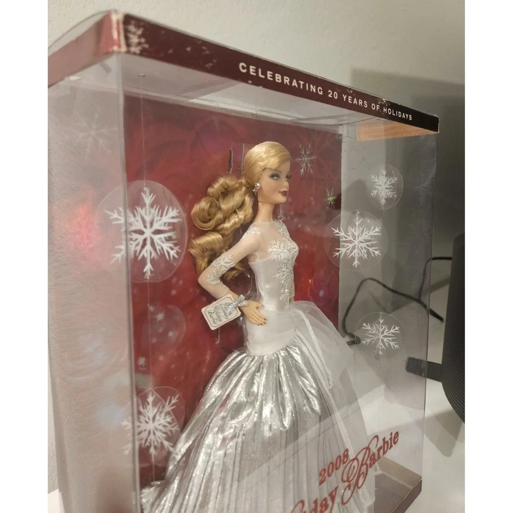 2008 HOLIDAY BARBIE DOLL 
